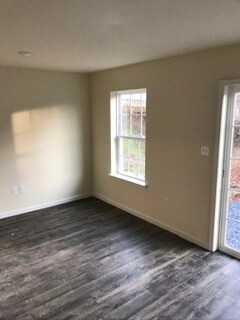 Foto del edificio - 2442 1st Ave