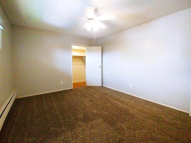 Foto del edificio - 4420 S 25th St