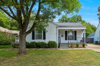 Building Photo - 4708 Calmont Ave