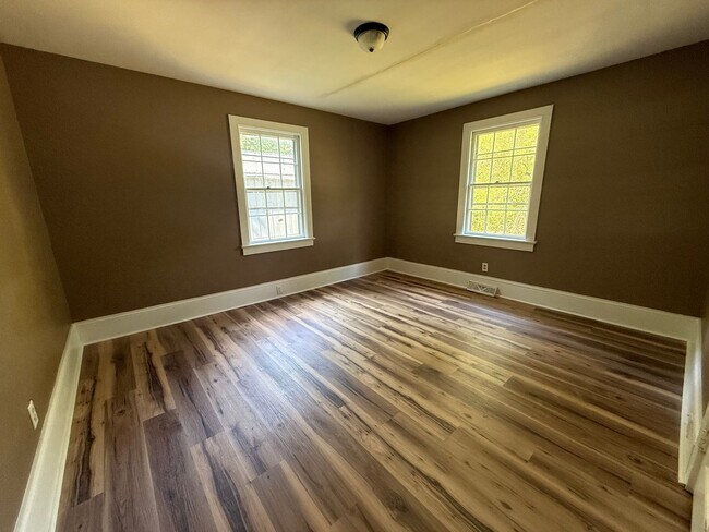 Foto del edificio - 1107 Woodrow St S