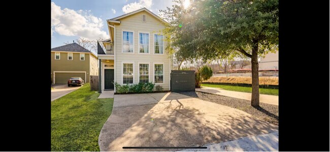 Foto del edificio - 2801 Goodwin Ave