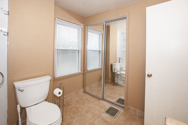 Bathroom - 315 9th St