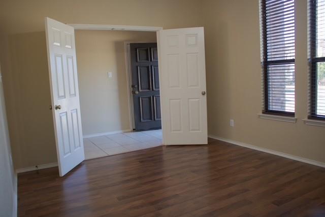 Foto del edificio - 604 Trail Dust Dr