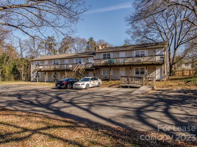 Building Photo - 2611 Holton Ave