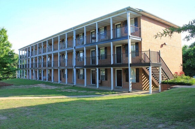 Foto del edificio - Riverbend Commons - Unit 204-B