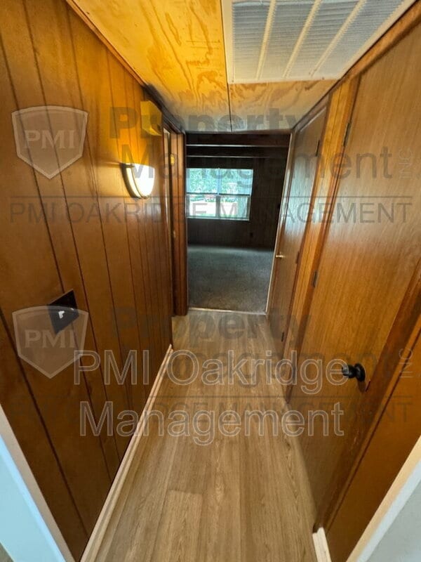 Building Photo - 1533 Spruce Ave