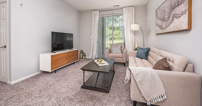 Foto del edificio - Woodlake Apartments