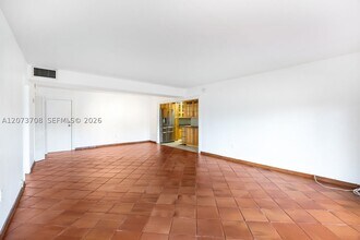 Building Photo - 8335 SW 72nd St