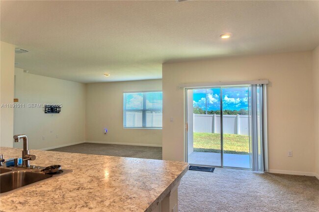 Foto del edificio - 2025 Doe Run Dr