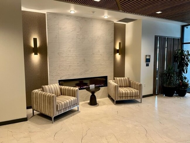 Foto del edificio - Jade Condominiums ~ Kirkland/Totem Lake