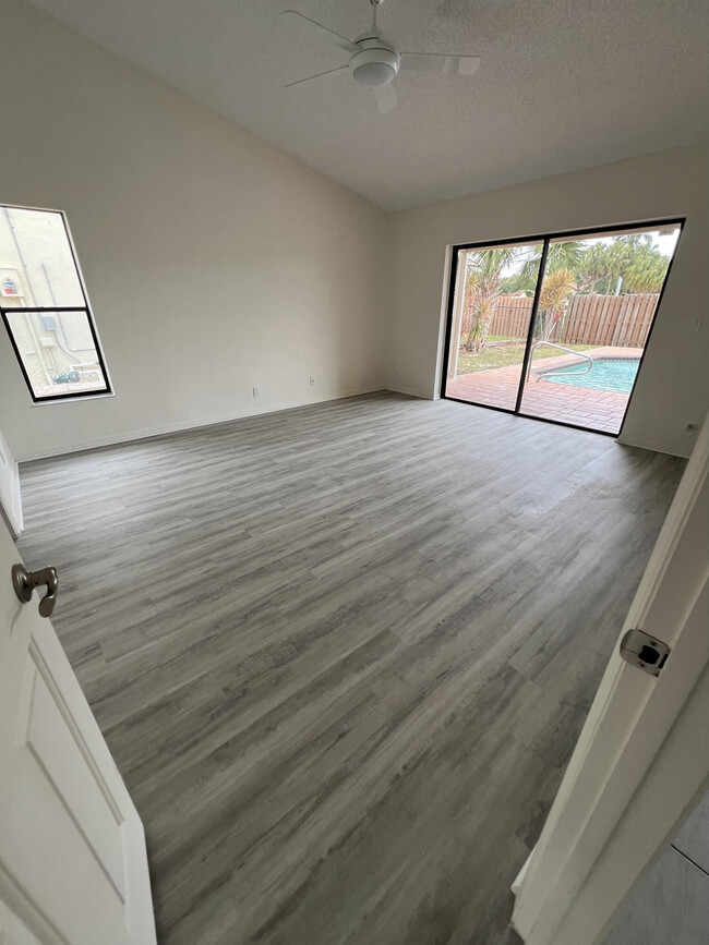 Building Photo - 23289 Lago Mar Cir
