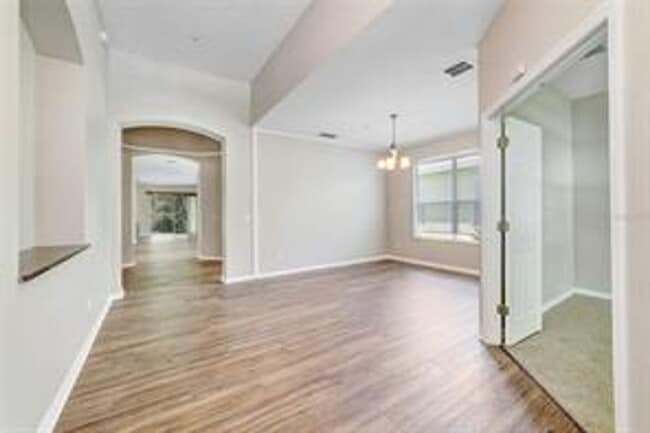 Building Photo - Stunning 4/3 Spacious Home with an Office ...