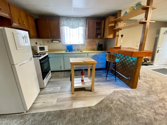 Kitchen and Nook - 508 E 11th St