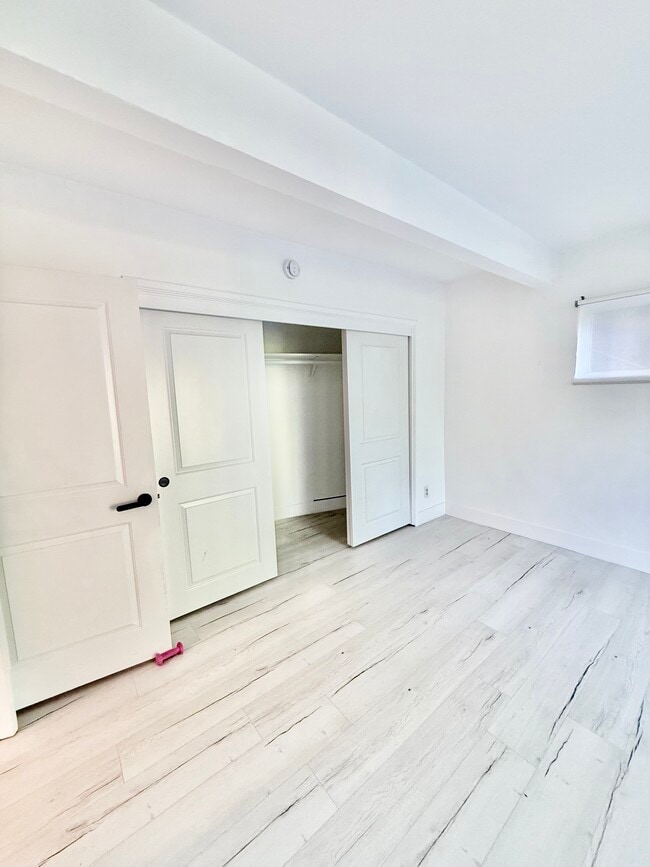 Building Photo - 4922 Escobedo Dr