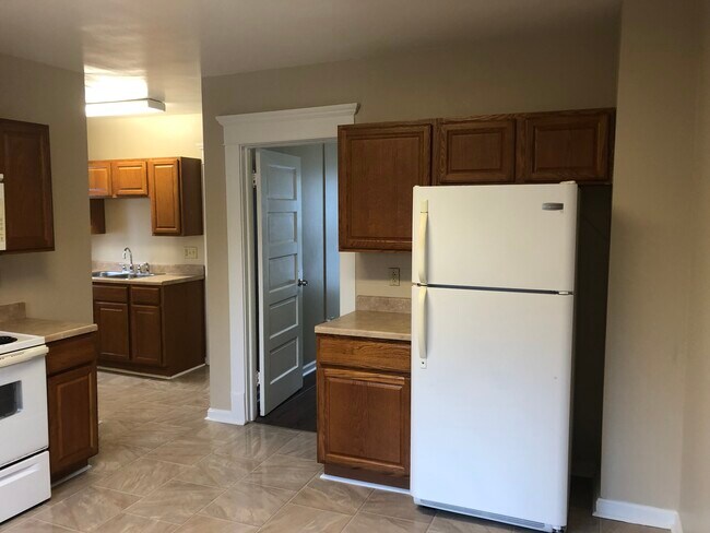Cocina - 2124 Cherry St