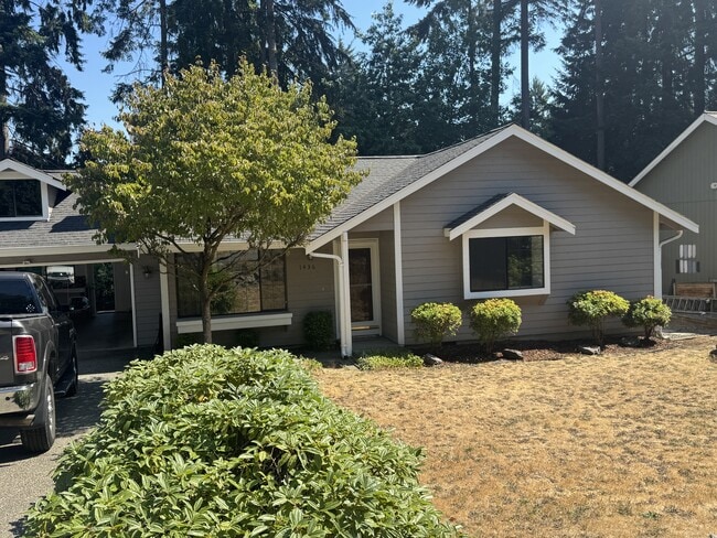 Building Photo - 1436 NW Island Lake Rd