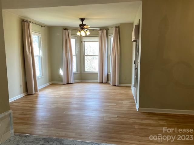 Foto del edificio - 10256 Rose Meadow Ln