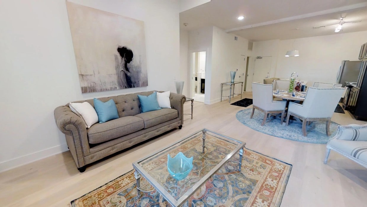 Photo - The Annex Luxury Apartments