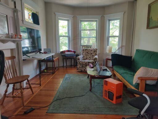 Primary Photo - 46 Lowden Ave