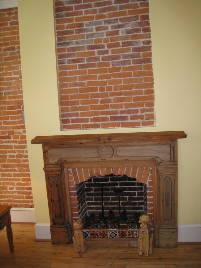 Fireplace - 2222 Gough St