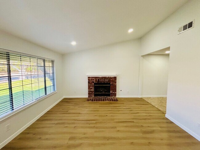 Foto del edificio - 2730 W Ave K 4