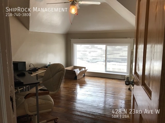 Building Photo - 428 N 23rd Ave W