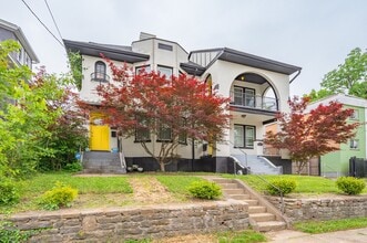 Building Photo - 853-855 Glenwood Ave