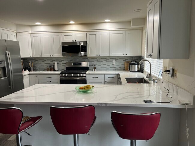 Foto del edificio - 4225 118th Pl SE