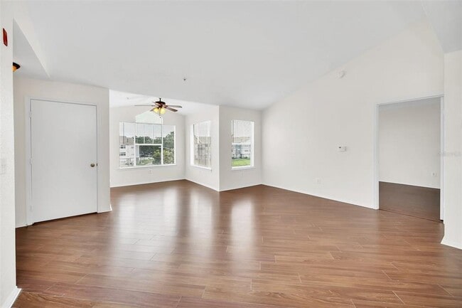 Foto del edificio - 2210 Grand Cayman Ct
