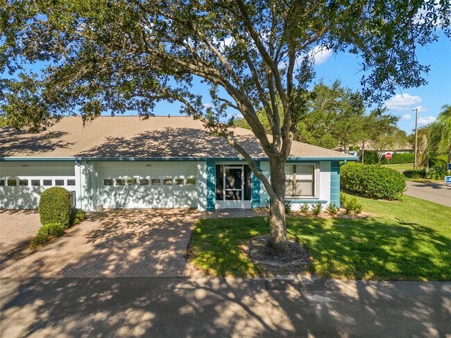 Building Photo - 2501 Langtree Ct