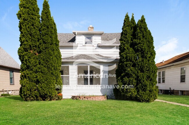 Foto del edificio - 161 16th Ave