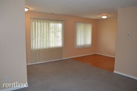 Building Photo - 31611 Fraser Dr