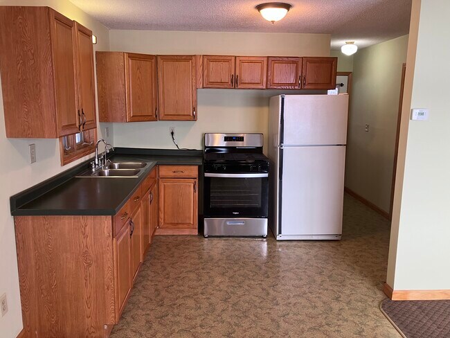 Foto del edificio - 3045 Aikens Rd