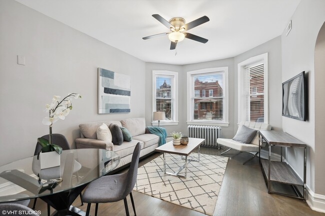 Foto del edificio - 3115 N Davlin Ct