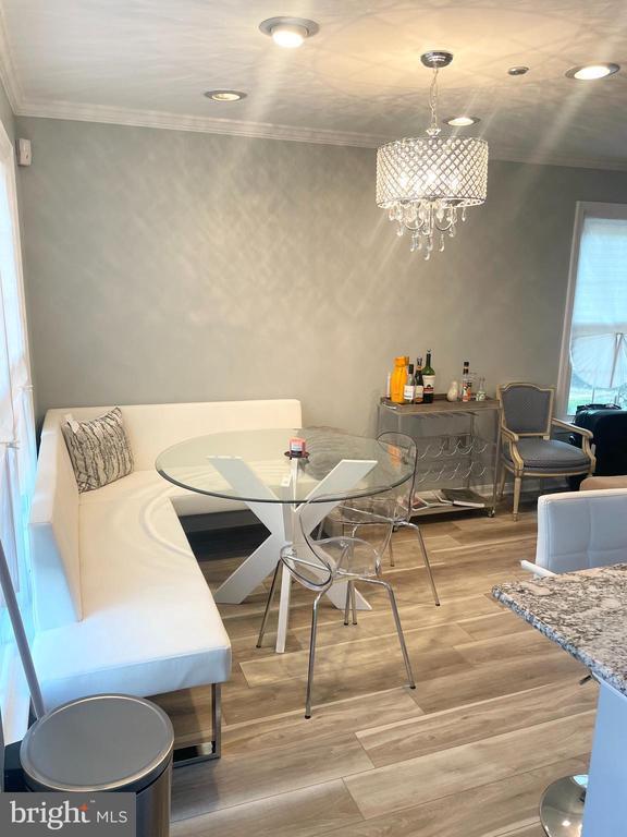 Foto del edificio - 15401 Empress Way