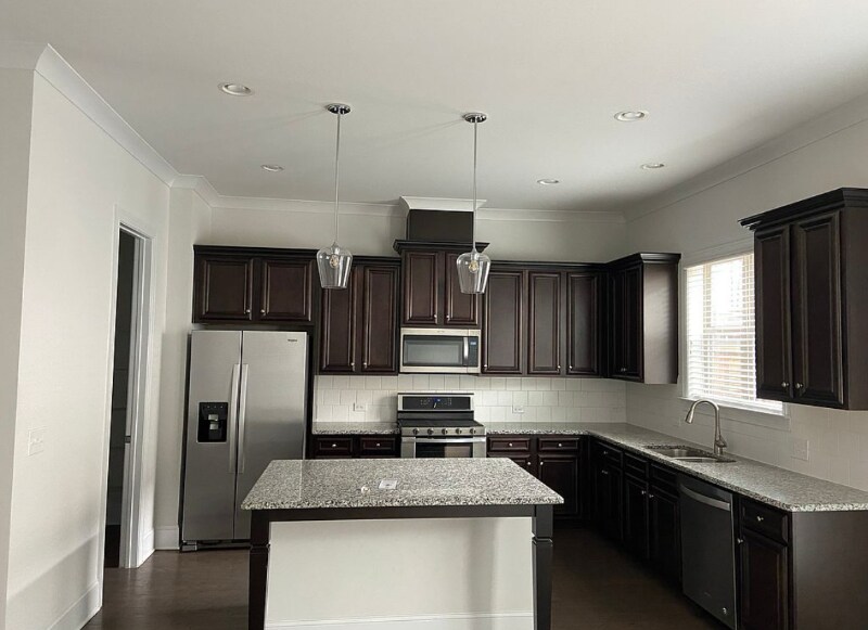 Foto principal - 591 Alexander Hills