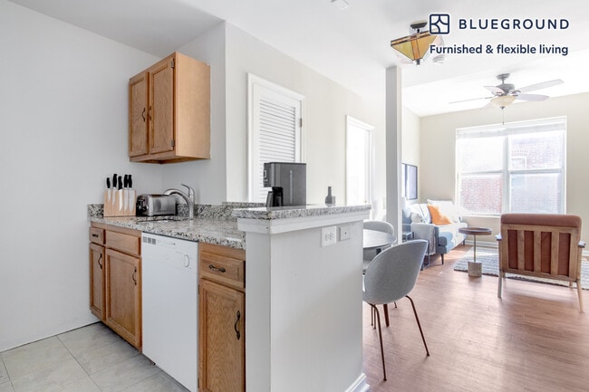 Building Photo - 1826 Vernon St NW