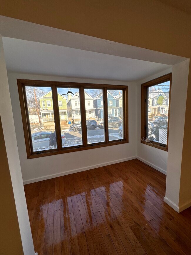 Foto del edificio - 98 W 27th St