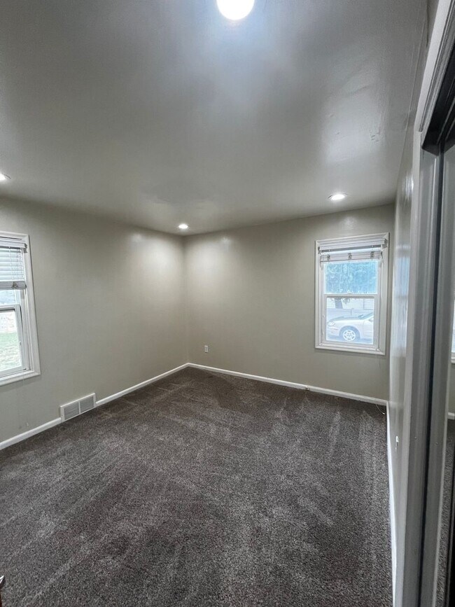 Foto del edificio - 856 N 300 W