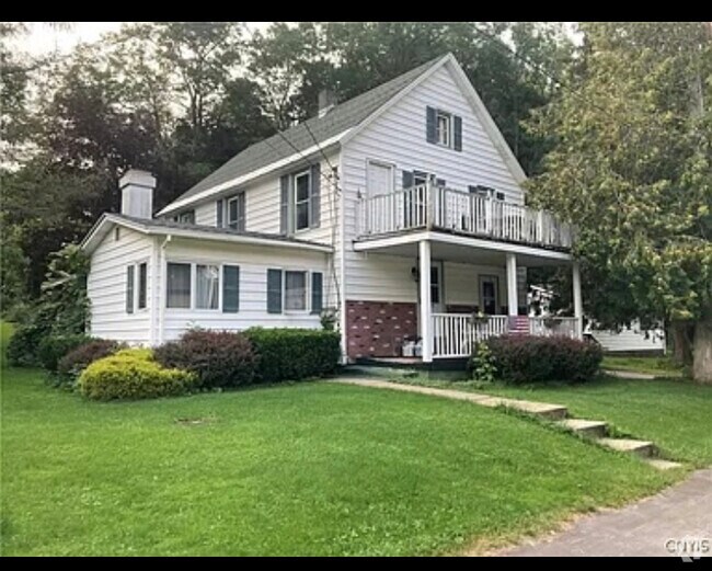 Student Apartments For Rent in Washington Mills, NY 1 Rentals