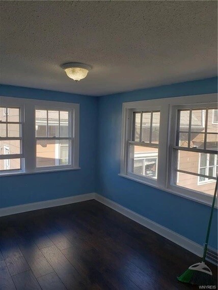 Foto del edificio - 16 Hedwig Ave