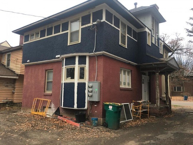 Foto del edificio - 428 Douglas Street #2