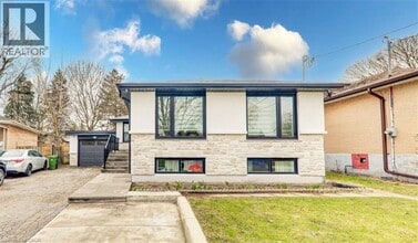 Building Photo - 35 Darlingside Dr