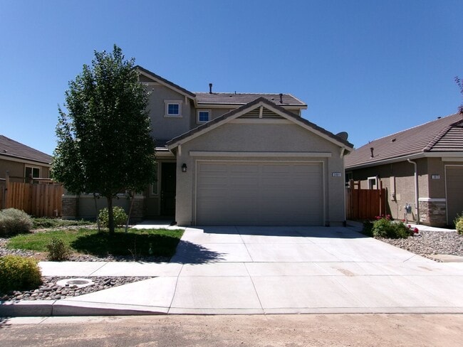 Building Photo - Beautiful 4 bedroom, 2-1/2 bath home in Wingfield Springs