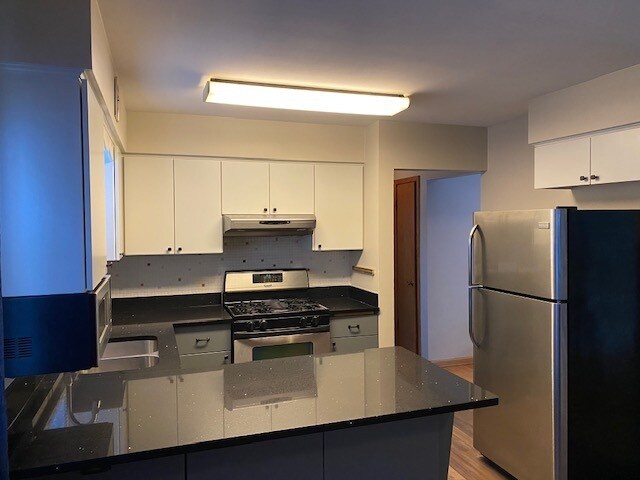 Foto del edificio - 5440 W Higgins Ave