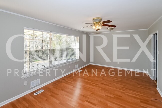 Foto del edificio - Cozy 4 Bedroom