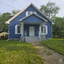 Building Photo - 312 W McClure Ave