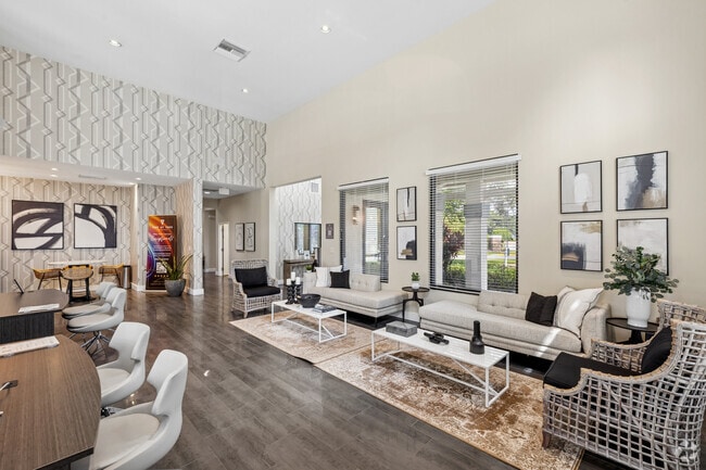 Interior Photo - Vue at 1400