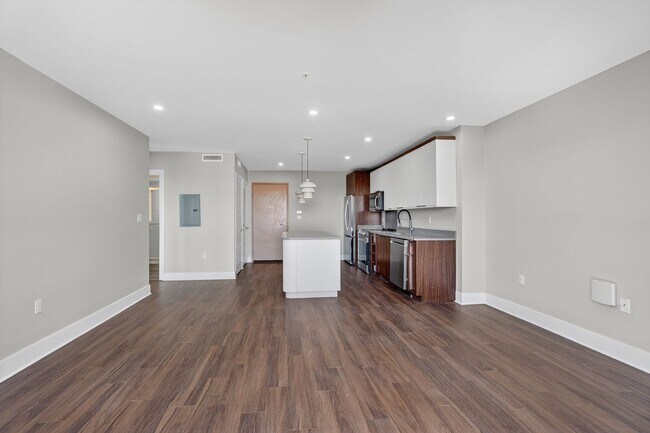 Unidad 908 Sala de estar y cocina - The Jackson