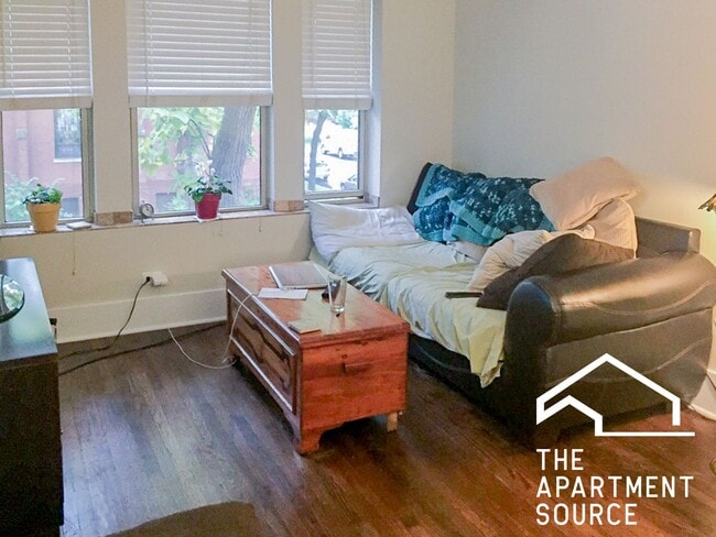 Photo - 3455 N Wolcott Ave Apartment